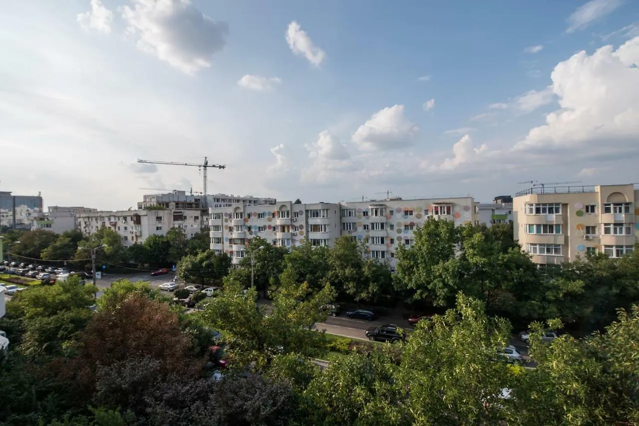 Studio Savin - Aviatiei Apartment Bucharest Romania