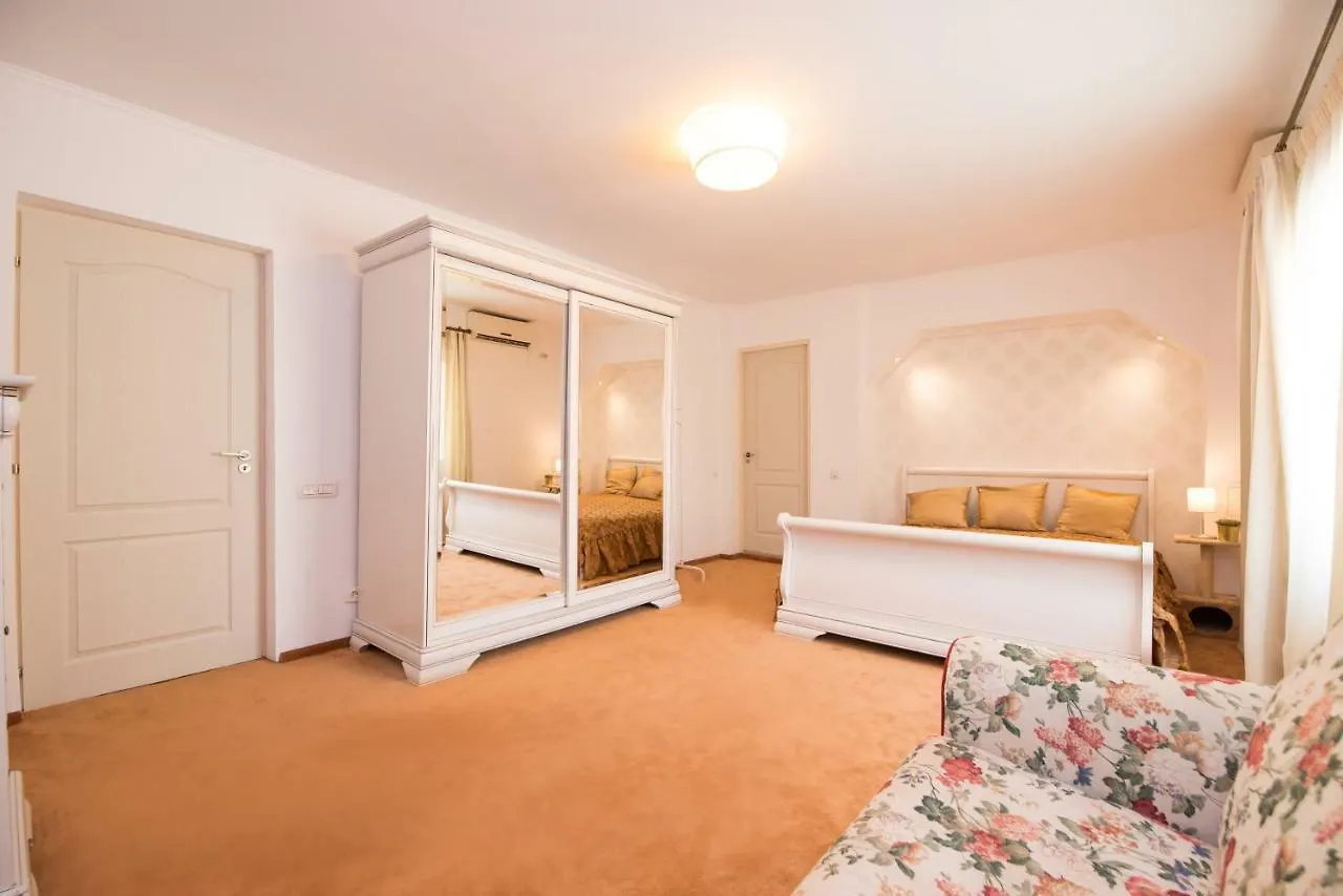 Studio Savin - Aviatiei Apartment Bucharest 0*,  Romania